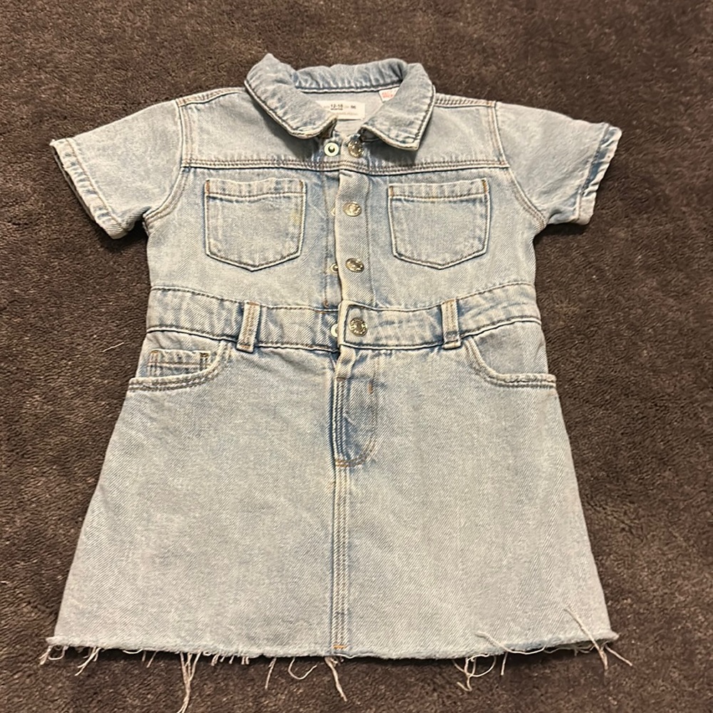 Dora me Zara baby dress. Used for headshot picture once.